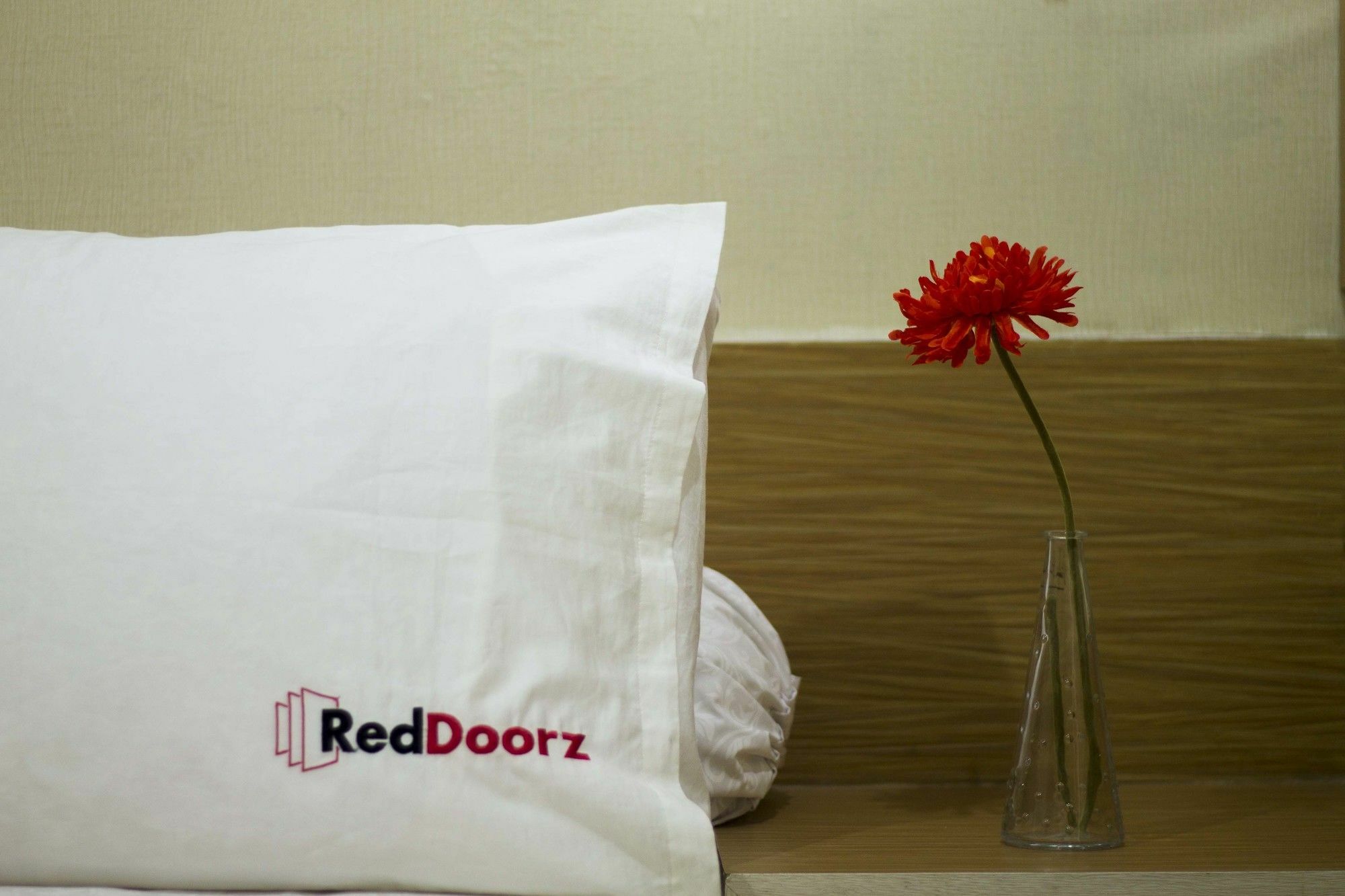 Reddoorz Near Sukajadi Bandung Exterior foto